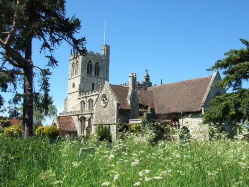 Oorlogsgraf van het Gemenebest St. Peter and St. Paul Churchyard