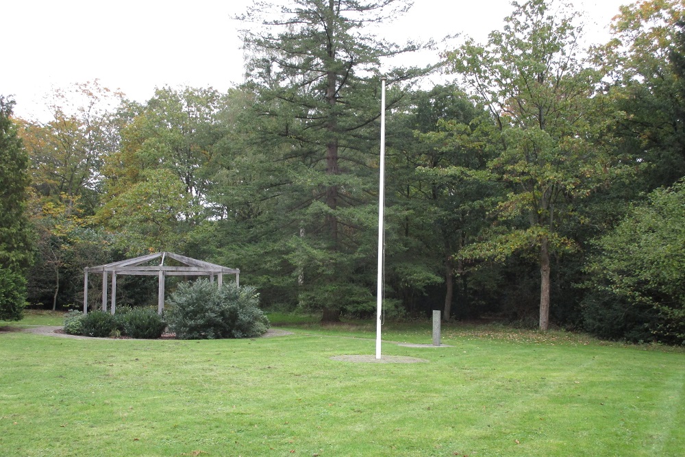 Memorial  Zon & Schild Amersfoort