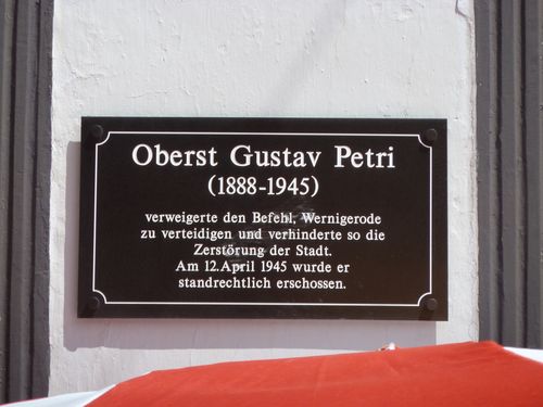 Gedenkteken Oberst Gustav Petri #1