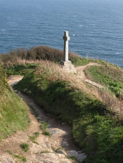 Oorlogsmonument Polperro en Talland