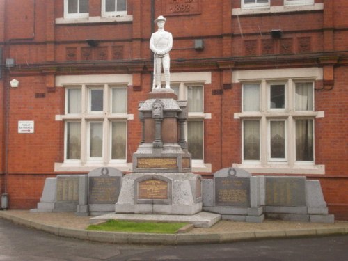 Oorlogsmonument Earlestown #1