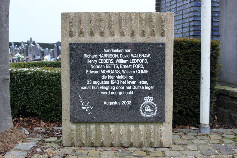Remembrance Memorial Halifax V EB255 IP-P 434 Squadron #2