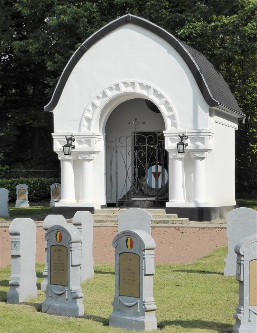 Remembrance Chapel Belgian War Cemetery Leopoldsburg #4