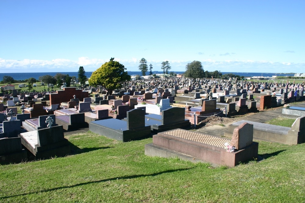 Commonwealth War Graves Bulli Cemetery #1