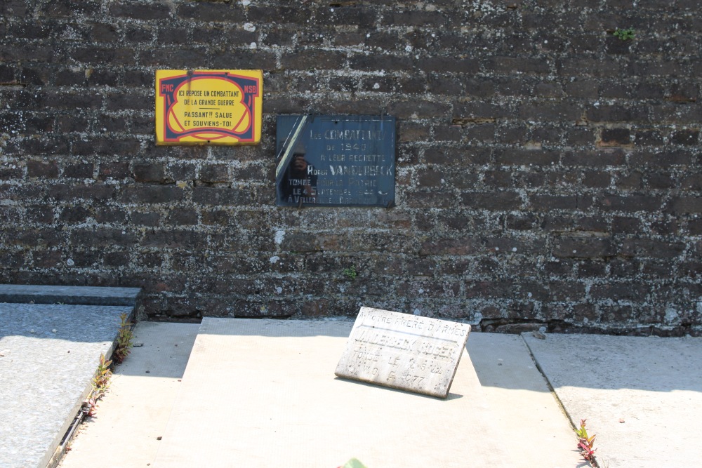 Belgian War Graves Vellereille-les-Braveux