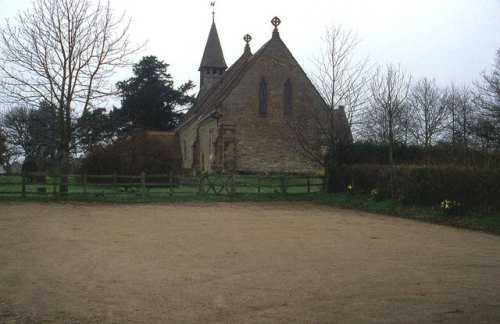 Oorlogsgraf van het Gemenebest All Saints Churchyard