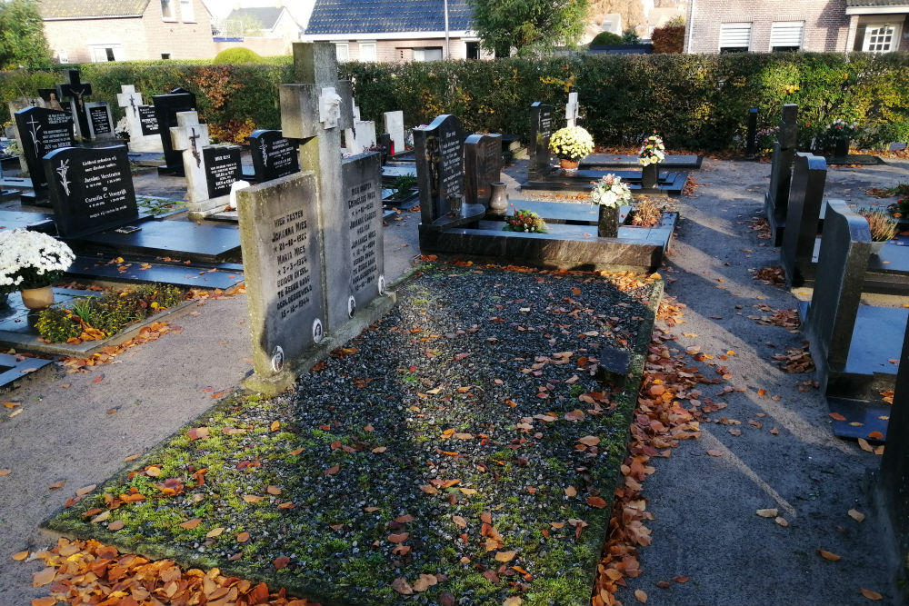 Nederlandse Oorlogsgraven Zegge #1