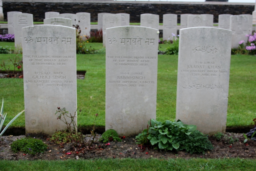 Commonwealth War Cemetery La Targette #5