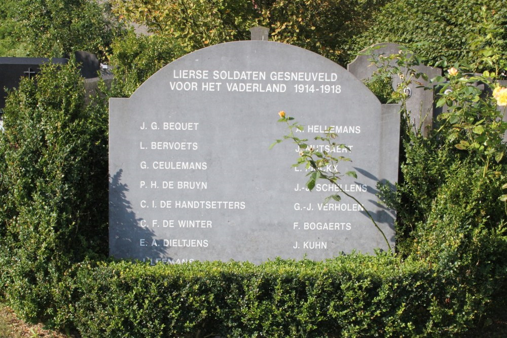 Oorlogsmonument Lier Oude Begraafplaats #2