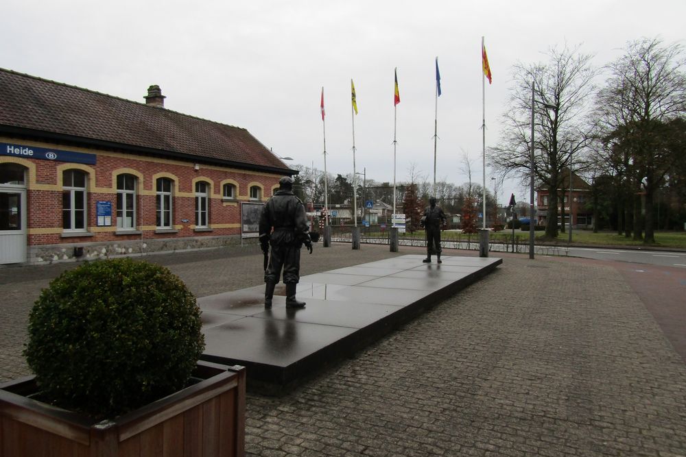 Oorlogsmonument Kalmthout #1