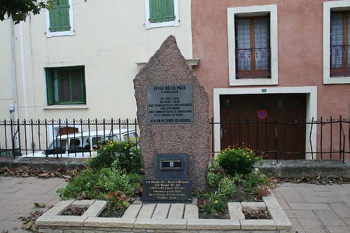 War Memorial Quarante