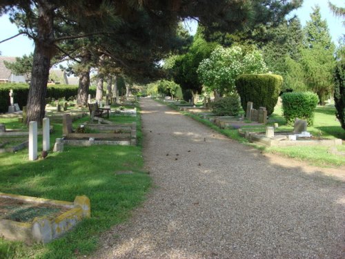 Commonwealth War Graves Sudbury Cemetery