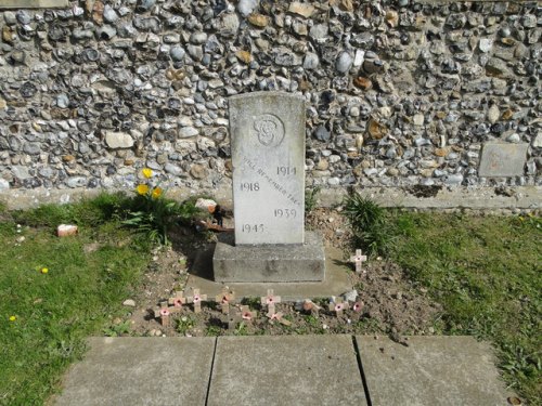 Oorlogsmonument Gorleston #2