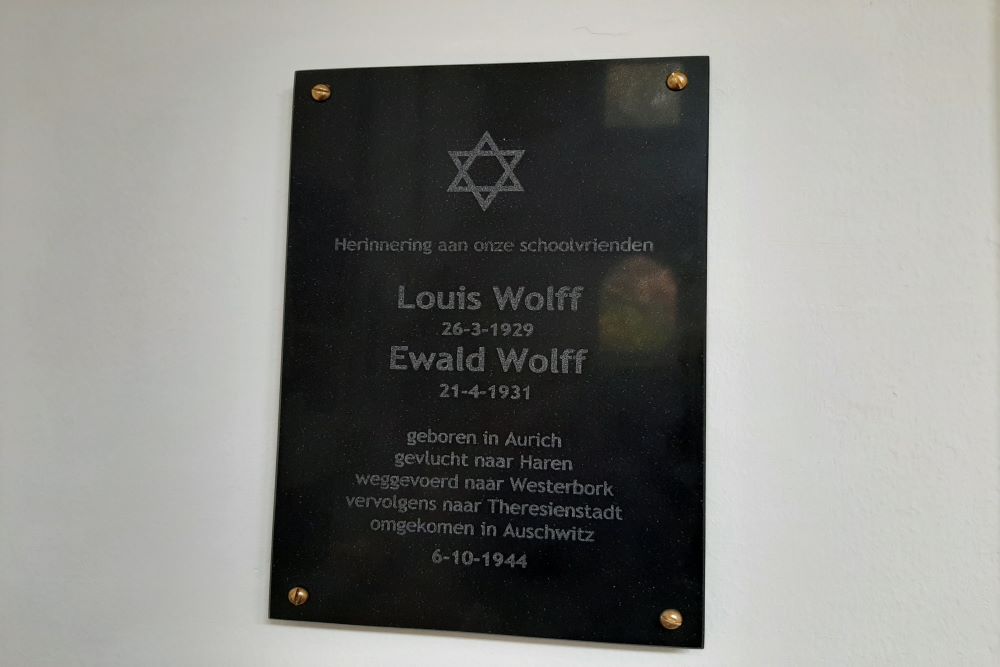 Gedenkteken Louis en Ewald Wolff #1