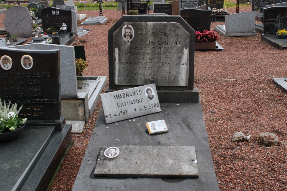 Belgian Graves Veterans Smeermaas #1