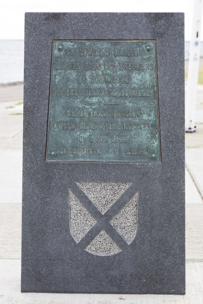 Uncle Beach Memorial (Bevrijdingsmonument Vlissingen) #4