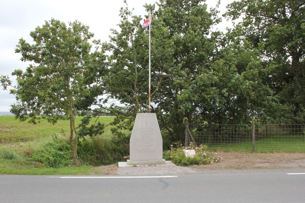 Monument Wormhoudt Massamoord Esquelbecq #1