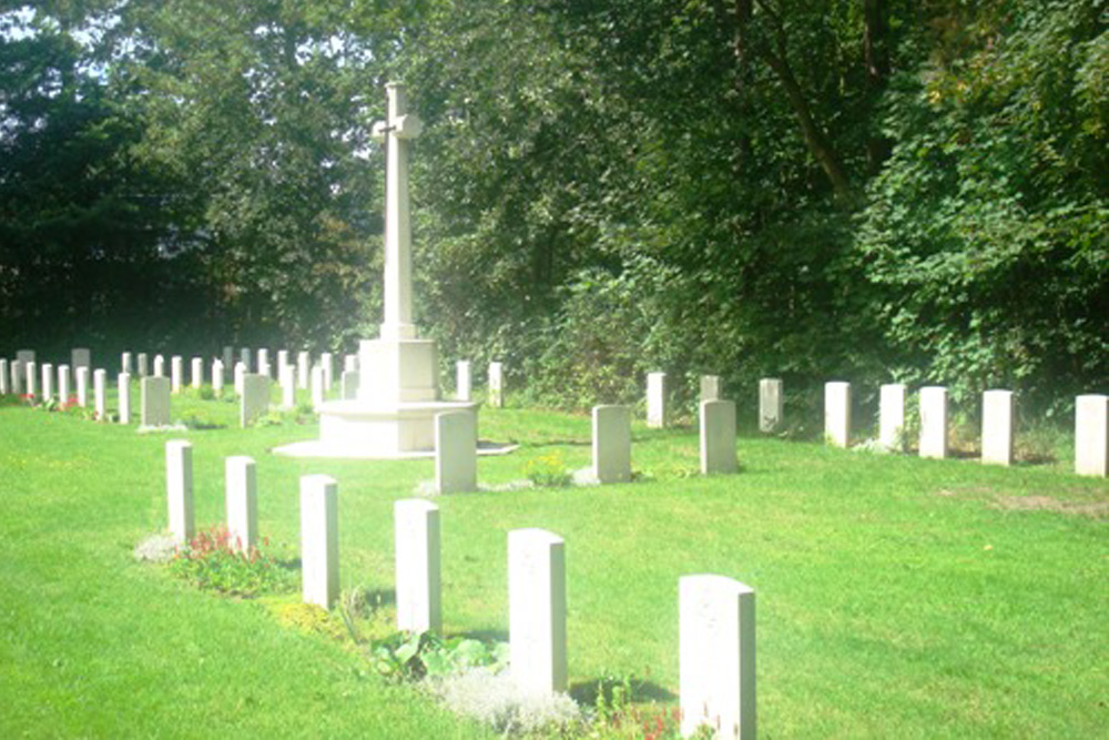 Polish War Graves West-Terschelling #1