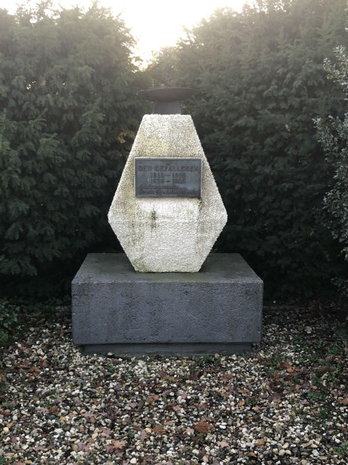 War Memorial Gronau #2