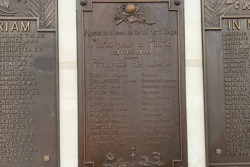 Monument Omgekomen Spoorwegmedewerkers Liège #4