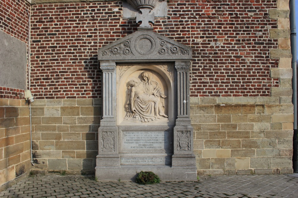 Oorlogsmonument Denderwindeke #3