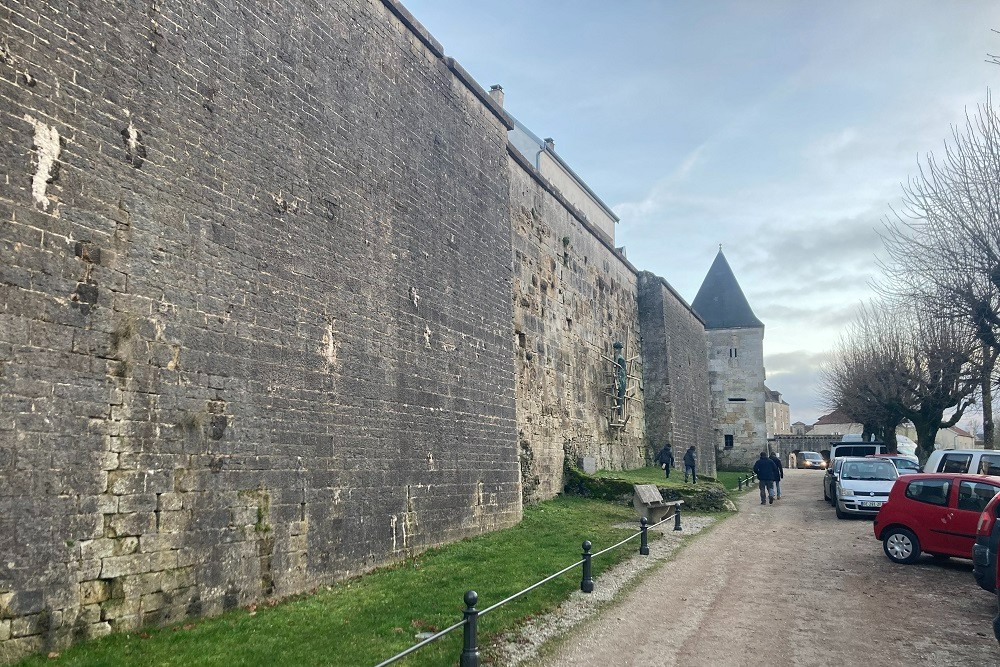 Liberation Memorial Langres #3