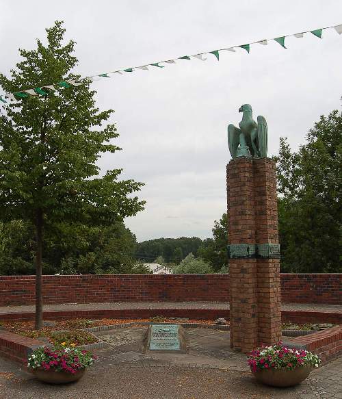 Oorlogsmonument Strzelberg #1