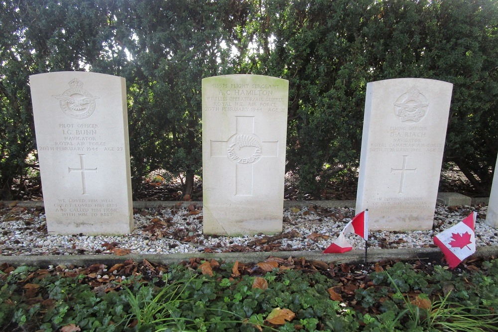 Commonwealth War Graves General Cemetery Steenwijk #3
