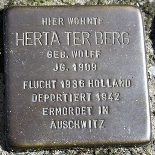 Stolpersteine Dwoberger Strae 104 #2