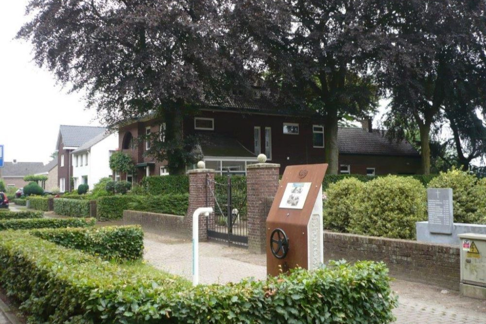 Liberation Route Marker 159: Village in the front line