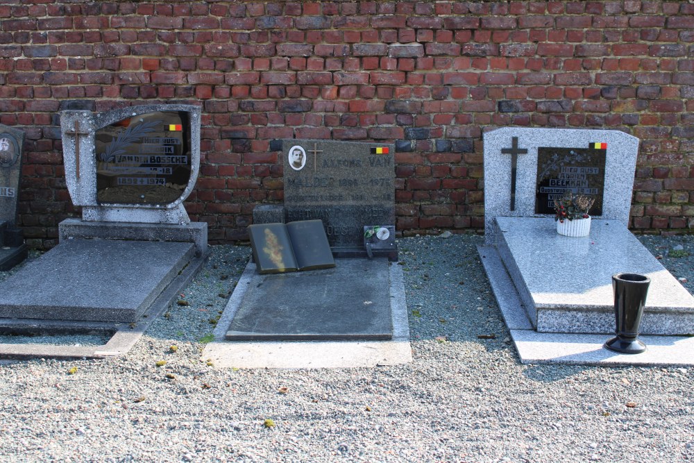 Belgian Graves Veterans War Graves Wolvertem #5