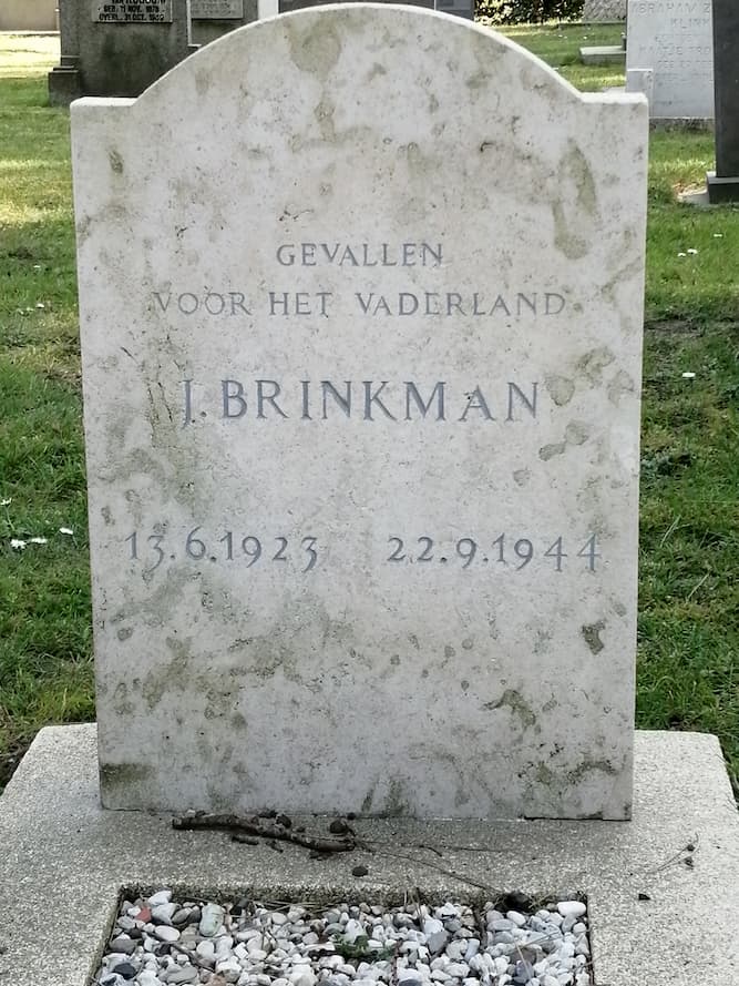 Nederlands Oorlogsgraven Algemene Begraafplaats Stellendam #2