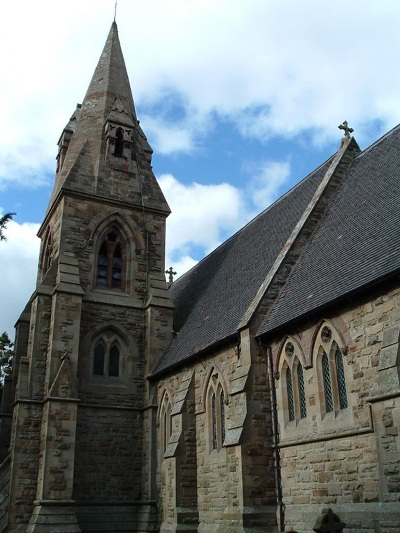 Oorlogsgraf van het Gemenebest St. Andrew Churchyard