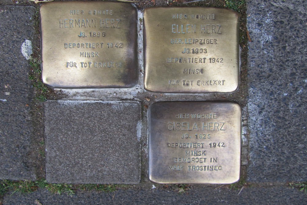 Stumbling Stones Alteburger Straße 334
