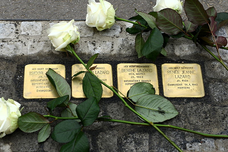 Stumbling Stones 11 Rue Saint-Nicolas