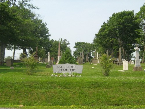 Commonwealth War Grave Laurel Hill Cemetery