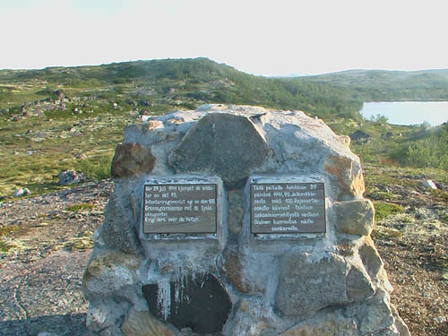 Monument 95e Grensregiment Pechenga #1