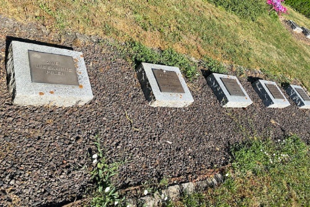 Russische en Poolse Oorlogsgraven #2