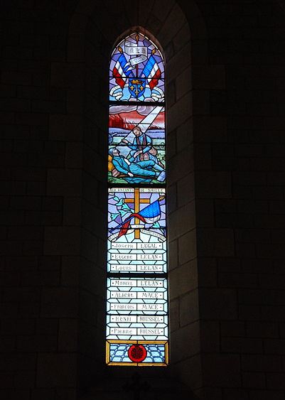 World War I Memorial Windows Gurande #2