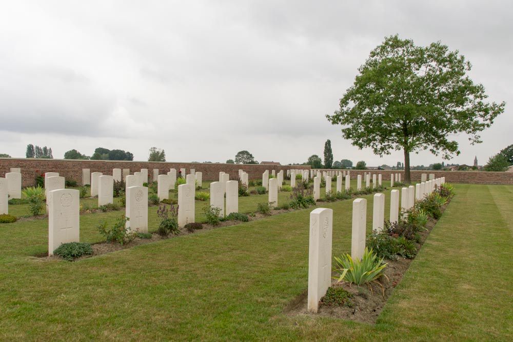 Commonwealth War Cemetery Lancashire Cottage #4