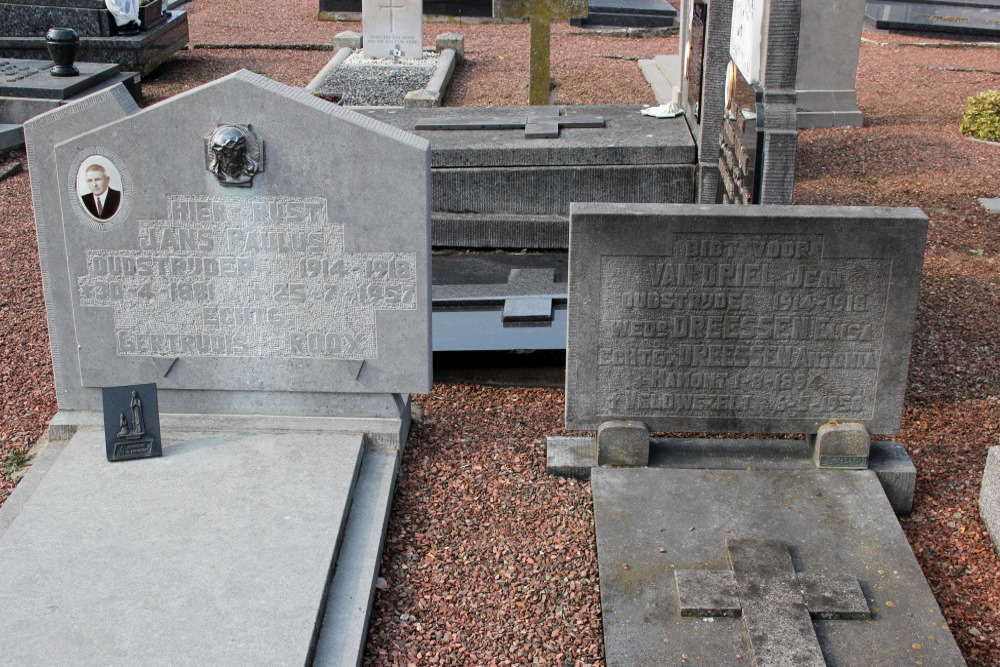 Belgian Graves Veterans Veldwezelt #4