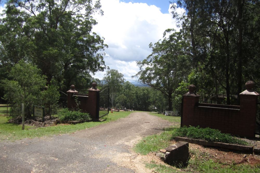 Australian War Grave Yungaburra Cemetery #1