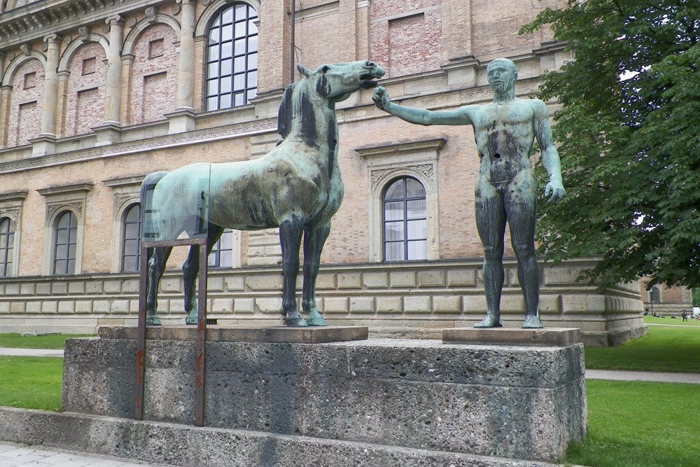 Memorial Scars of Remembrance Munich