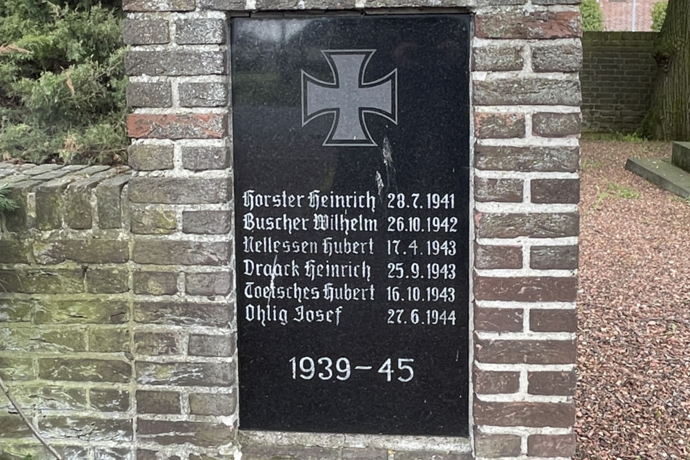 War Memorial Sekt. Hagen #2