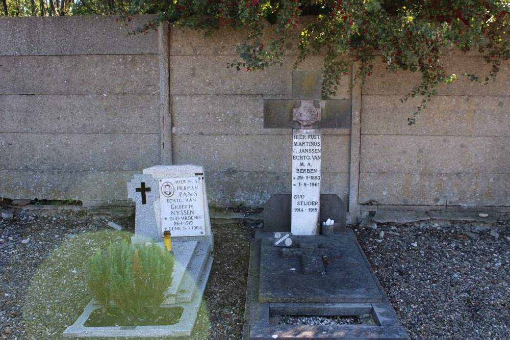 Belgian Graves Veterans Neerharen #4