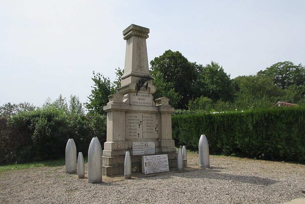War Memorial Chilly-le-Vignoble #1