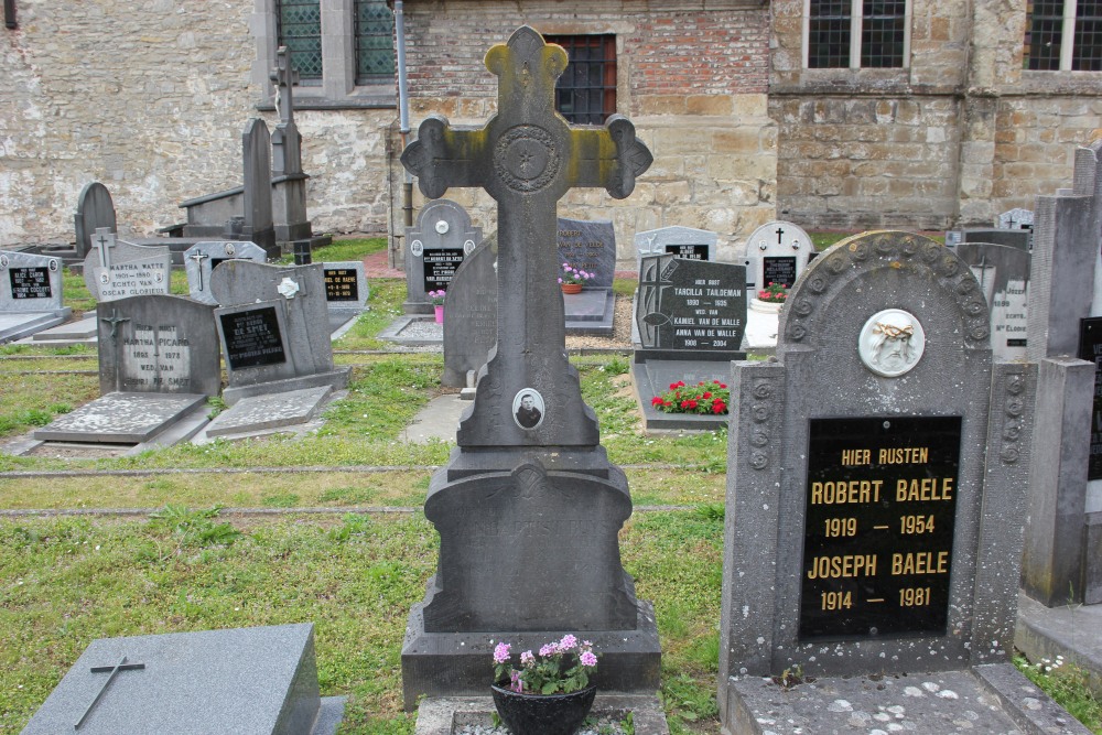 Belgian War Grave Paulatem #1