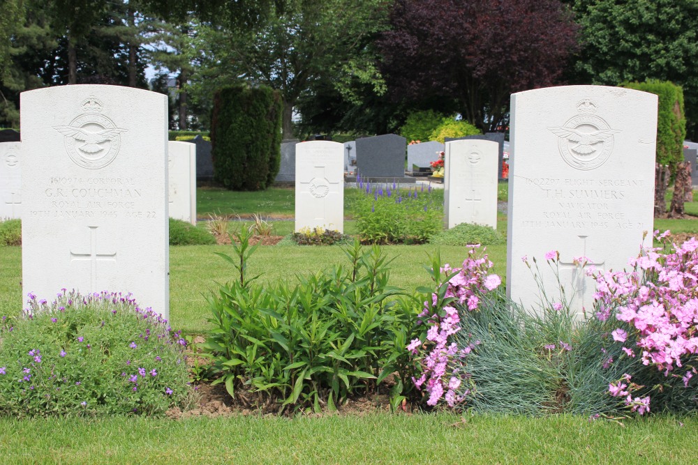 Commonwealth War Graves Cambrai #2