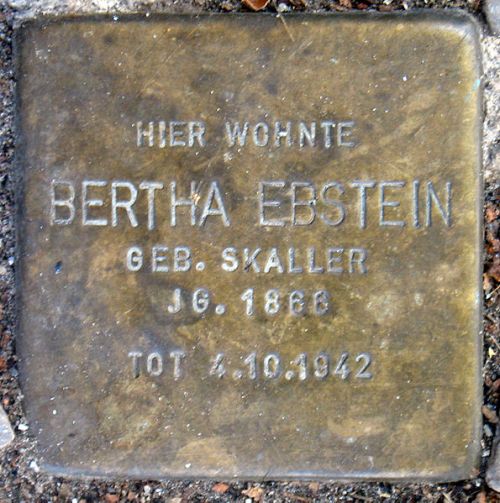 Stolpersteine Weichselstrae 28 #1