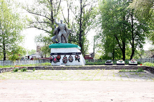 Mass Grave Soviet Soldiers & War Memorial Zabara